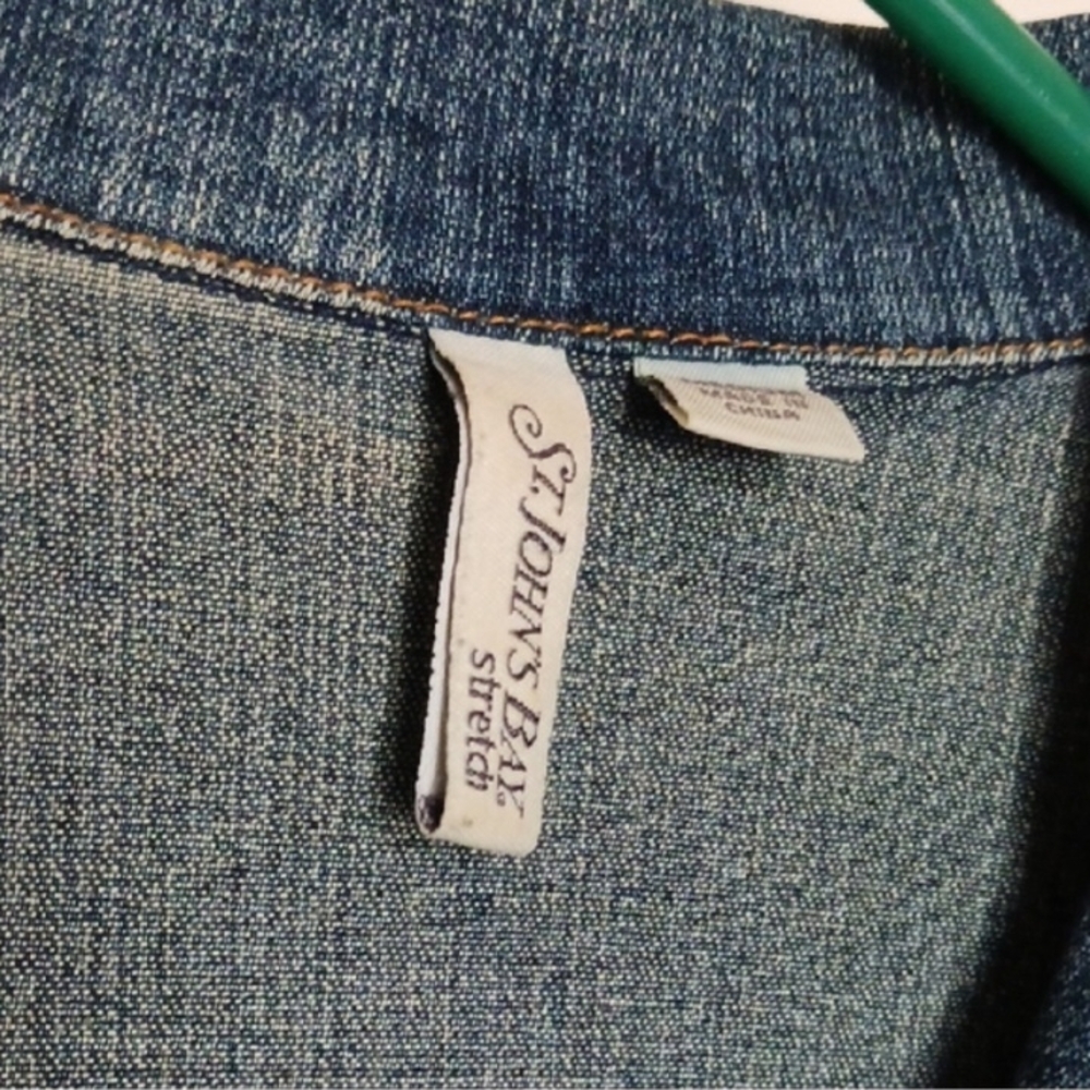 St. John's Bay Stretch Jean Jacket Size Medium - Picture 11 of 11